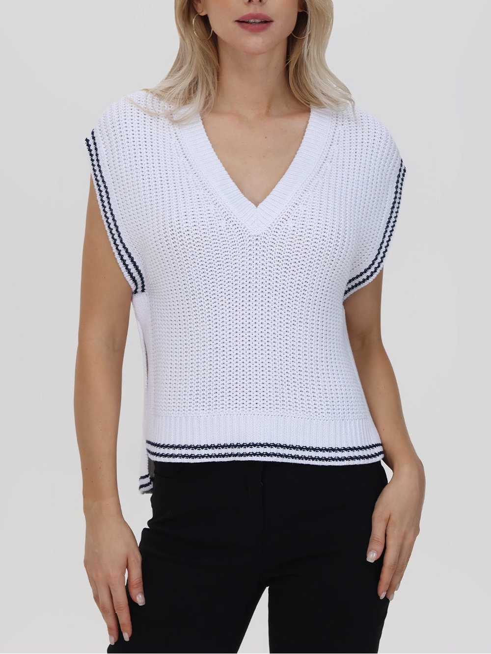 525 LIZZIE: COTTON CABLE VARSITY VEST size Small